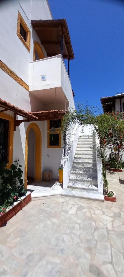 Nikis Apartments Agios Gordios  Exterior photo