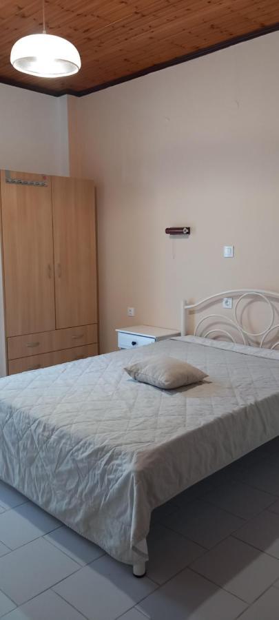 Nikis Apartments Agios Gordios  Exterior photo