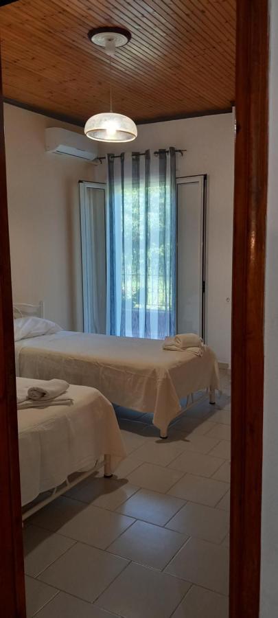 Nikis Apartments Agios Gordios  Exterior photo