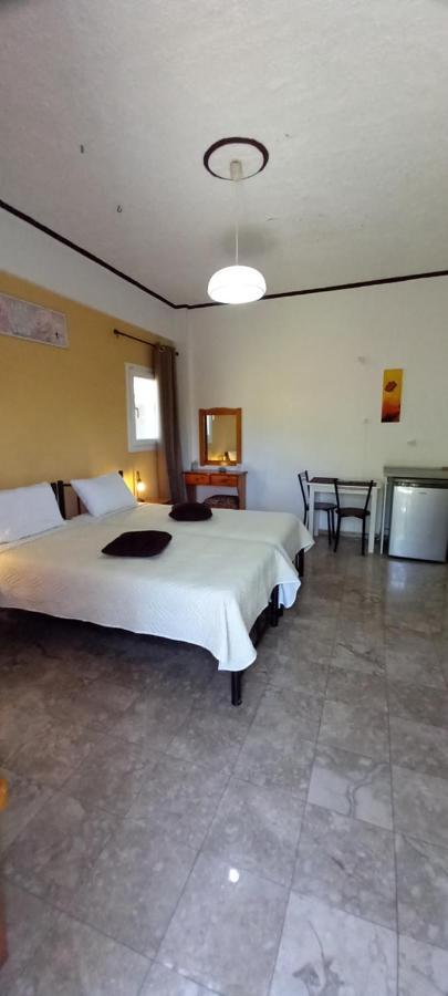 Nikis Apartments Agios Gordios  Exterior photo