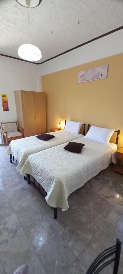 Nikis Apartments Agios Gordios  Exterior photo