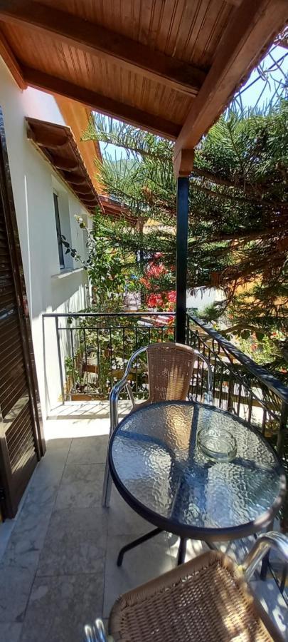 Nikis Apartments Agios Gordios  Exterior photo