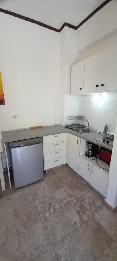 Nikis Apartments Agios Gordios  Exterior photo